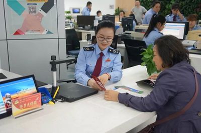 【新时代新作为新篇章】深化增值税改革首个征期,上海税务让纳税人及时享受减税降费红利