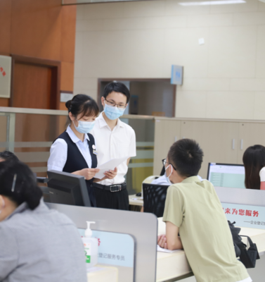 "六税两费"减半!光谷3.2万家小微企业可享受政策