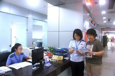 【图片集锦】减税降费不停步 纳税服务再提速